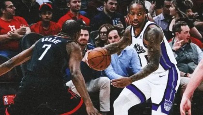 stake.com-三分16中7！被谢泼德打爆，国王主帅赛后明牌，乌度卡该吸取教训|火箭|德罗赞|申京|掘金|道格_新浪体育_新浪新闻